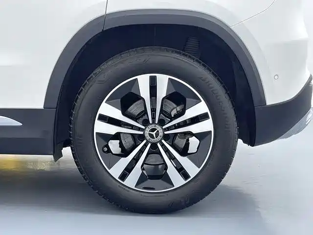 Mercedes-Benz GLA 2021 — фото 16
