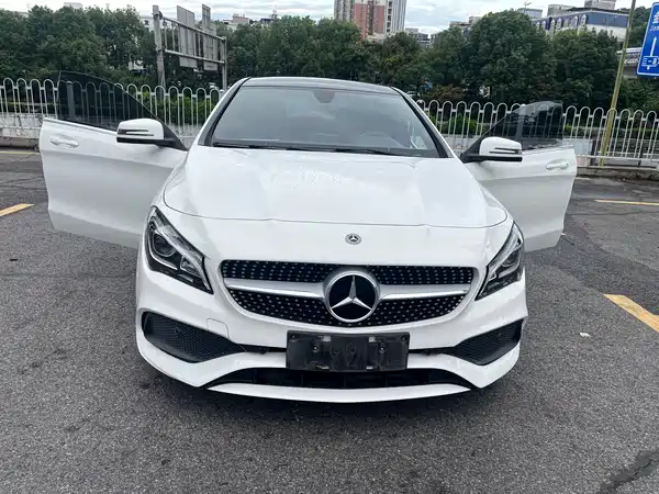 Mercedes-Benz CLA 2018