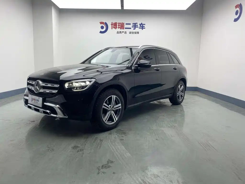 Mercedes-Benz GLC 2021 — фото 1