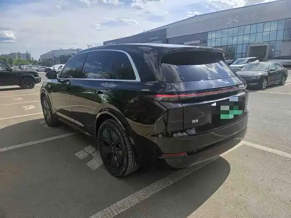 Li Auto L7 2024