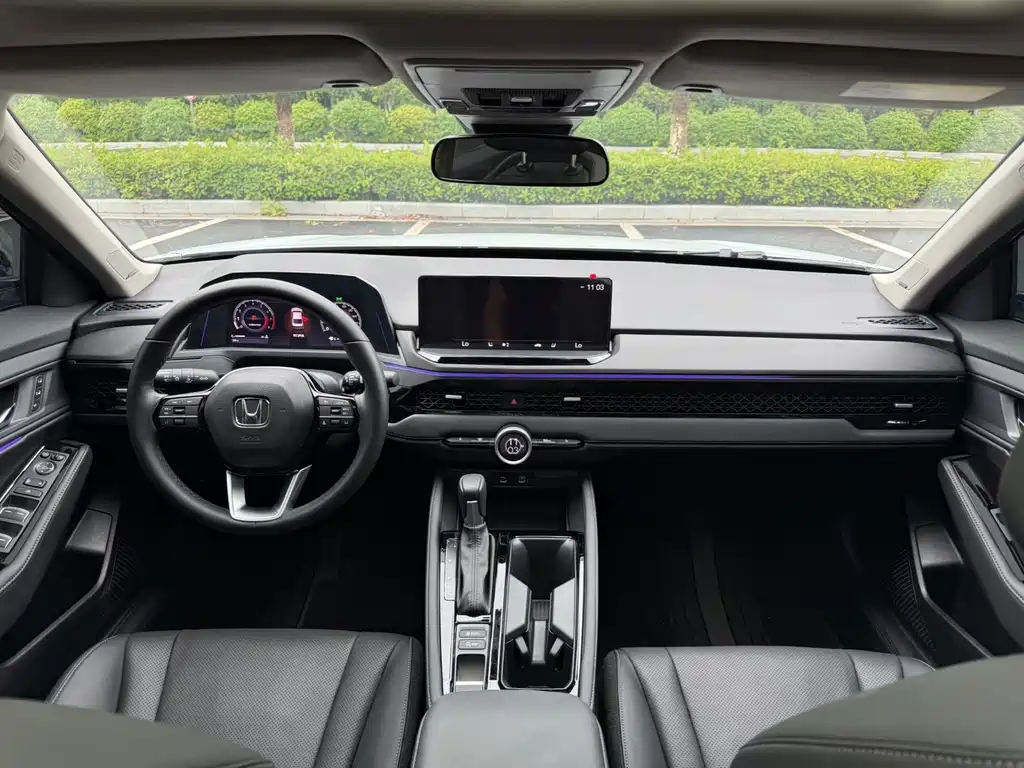 Honda Accord 2025 — фото 13