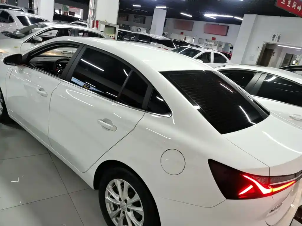 Roewe i5 2024