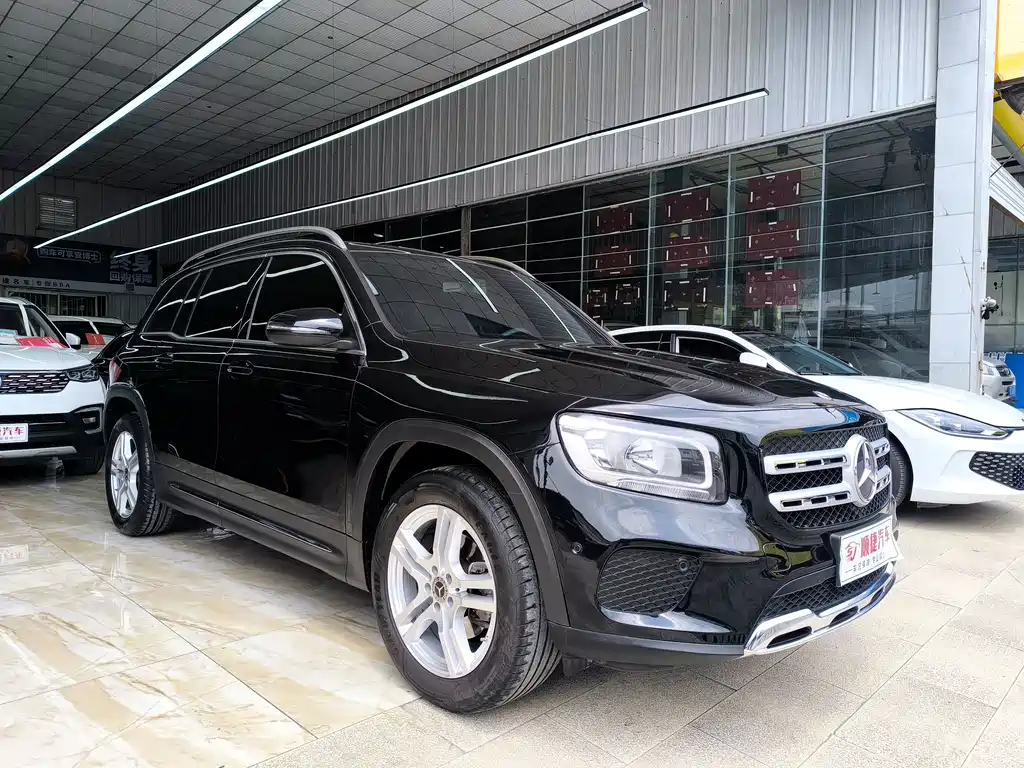 Mercedes-Benz GLB 2021 — фото 3