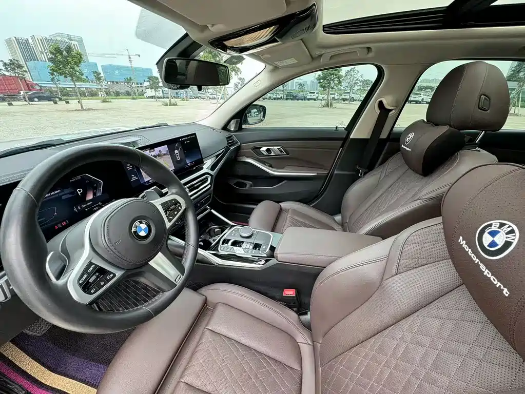 BMW 3 Series 2023 — фото 10