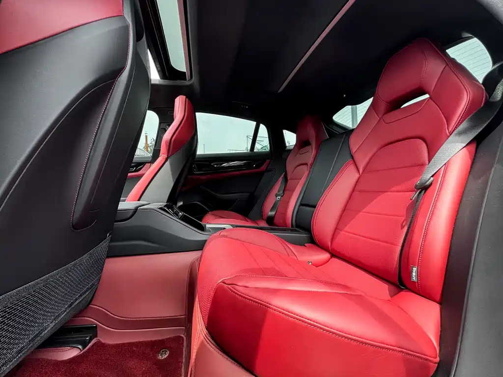 Porsche Panamera 2025 — фото 12