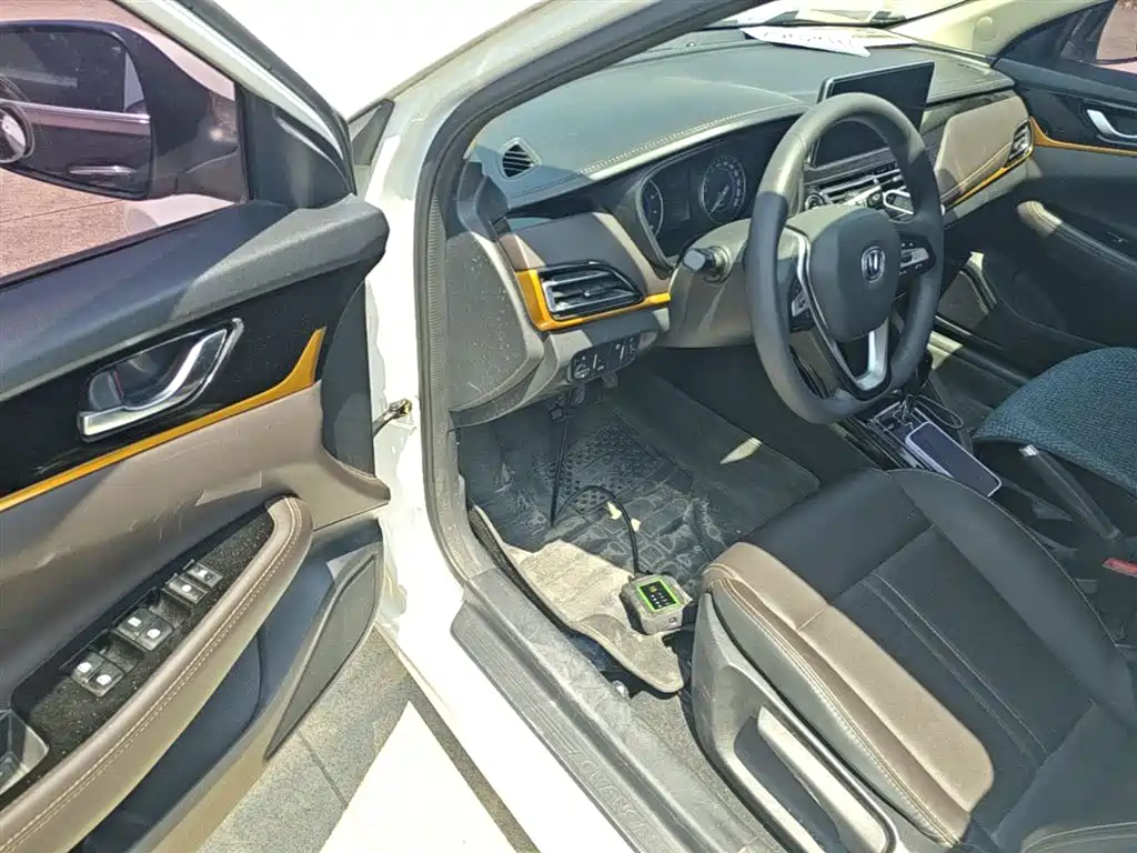 Changan Eado DT 2020 — фото 16