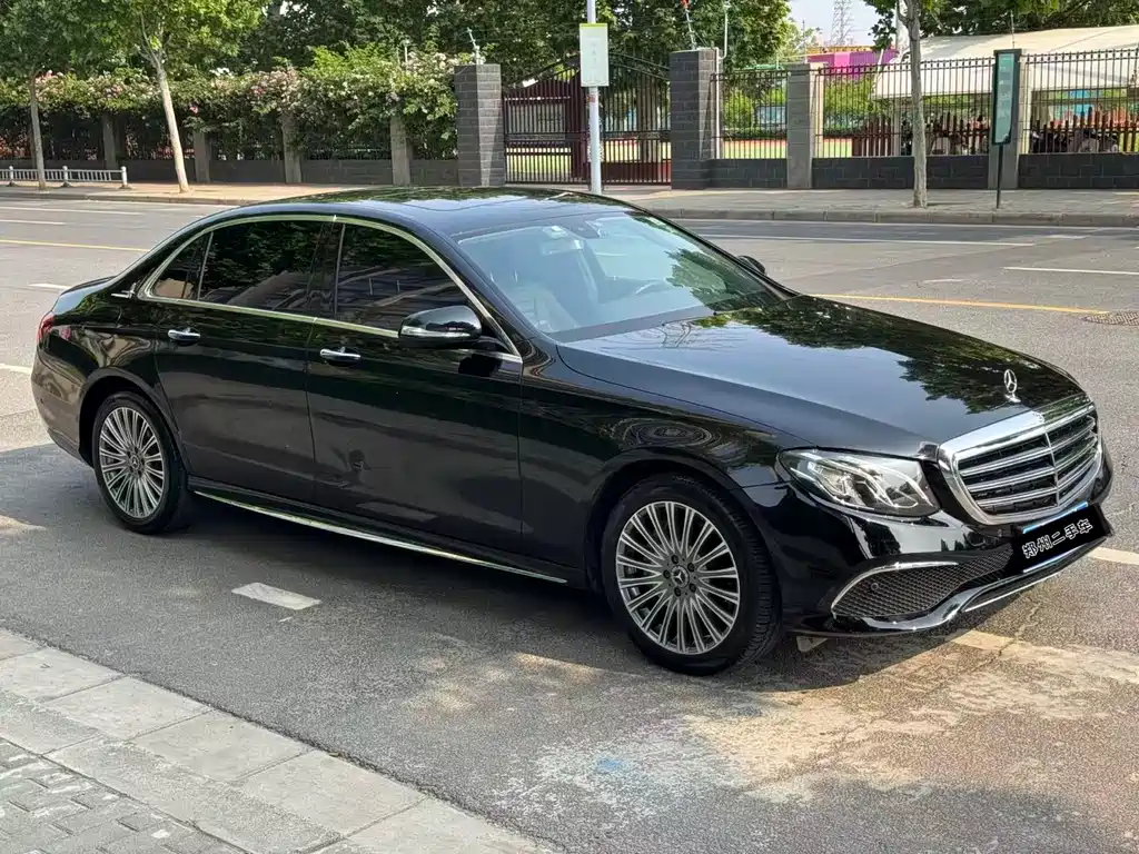 Mercedes-Benz E-Class 2017 — фото 3