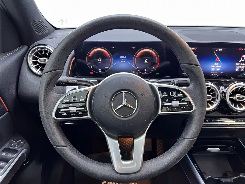 Mercedes-Benz GLB 2021 — фото 15
