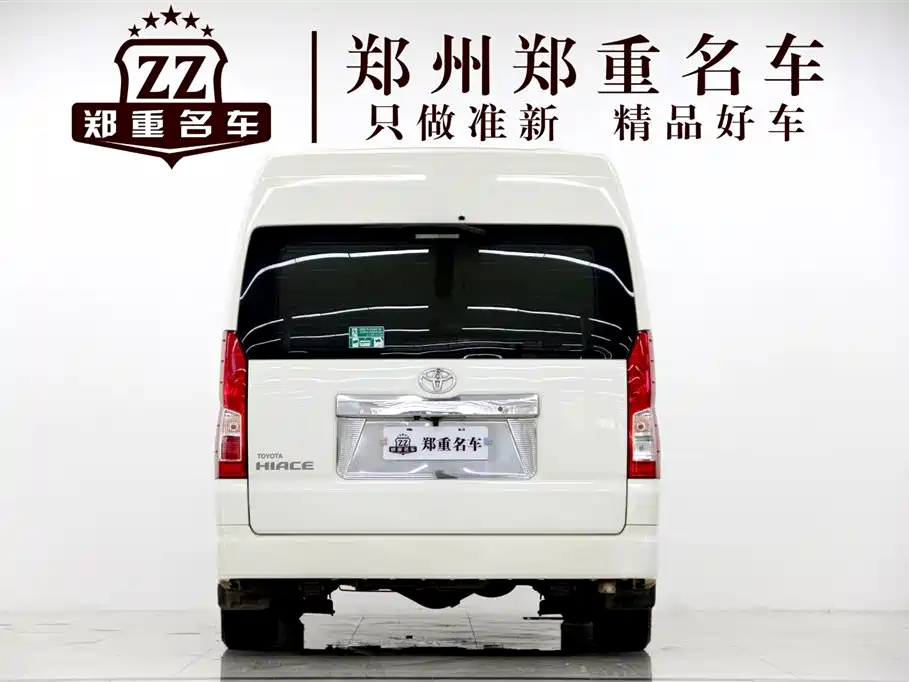 Toyota Hiace 2021 — фото 6