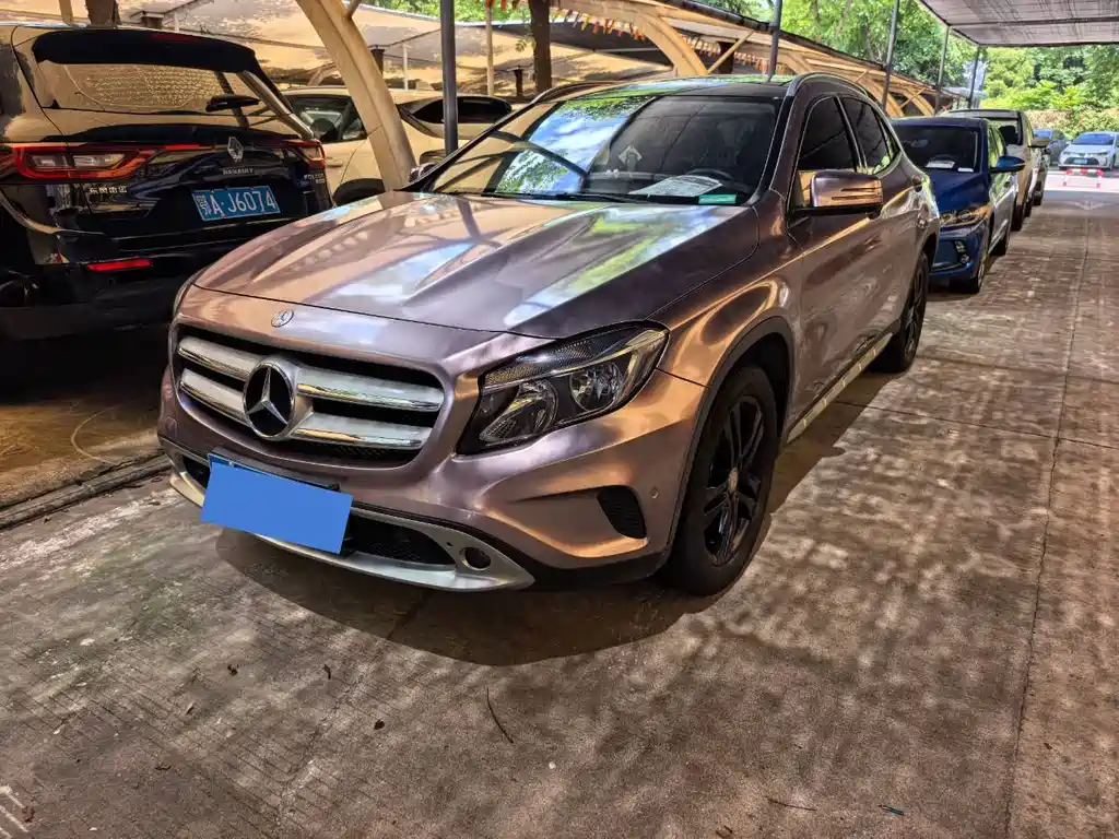 Mercedes-Benz GLA 2015