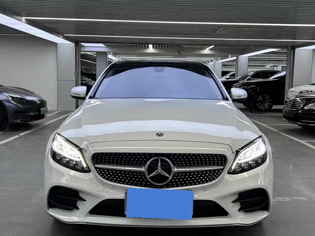 Mercedes-Benz C-Class 2019