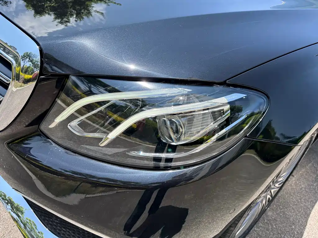 Mercedes-Benz E-Class 2020 — фото 12