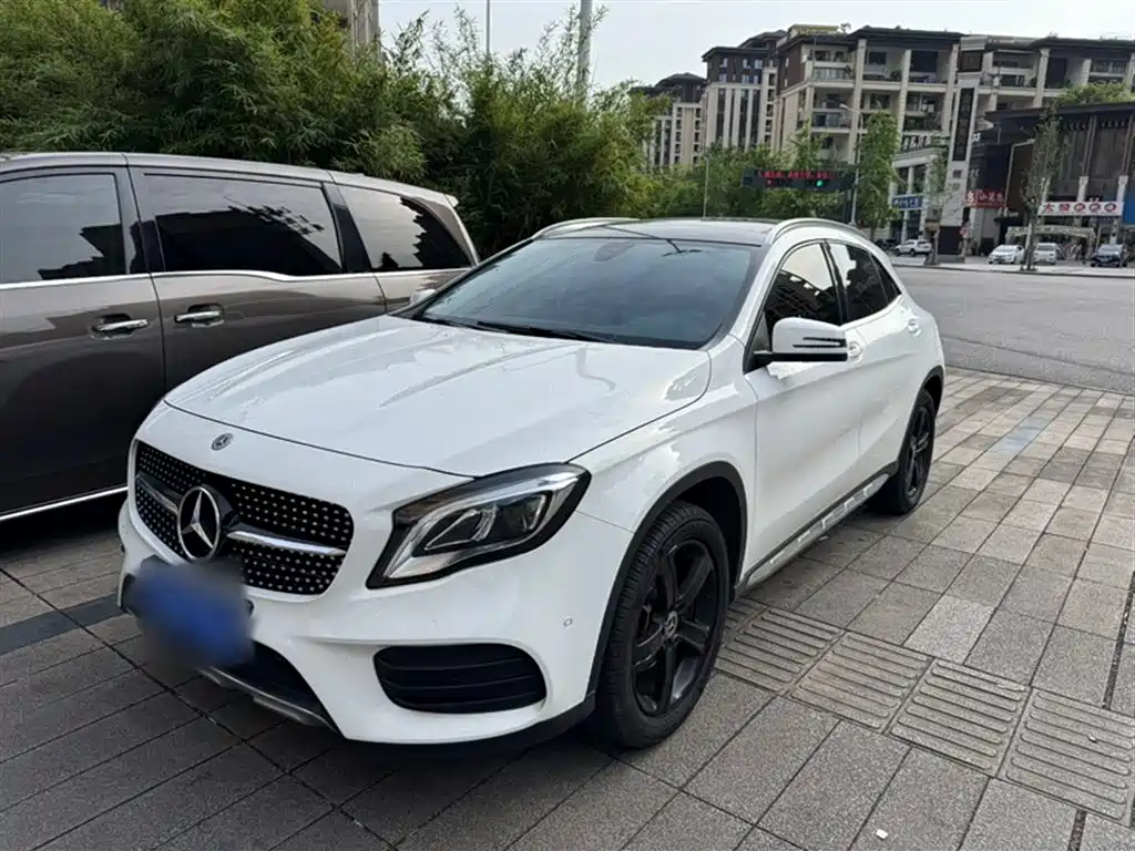 Mercedes-Benz GLA 2019 — фото 2