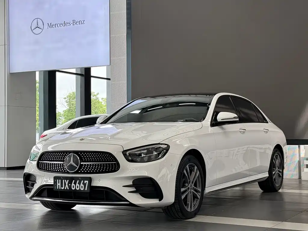 Mercedes-Benz E-Class 2021