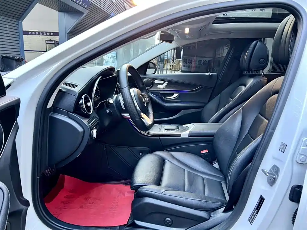 Mercedes-Benz C-Class 2020 — фото 4