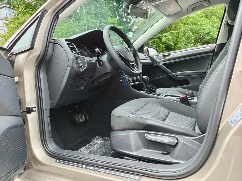 Volkswagen Golf 2019