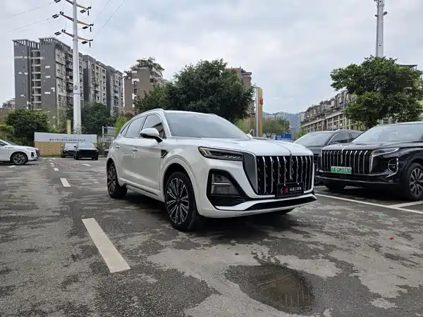 Hongqi HS5 2023