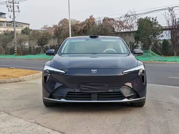 Buick Zhijing L7 2025