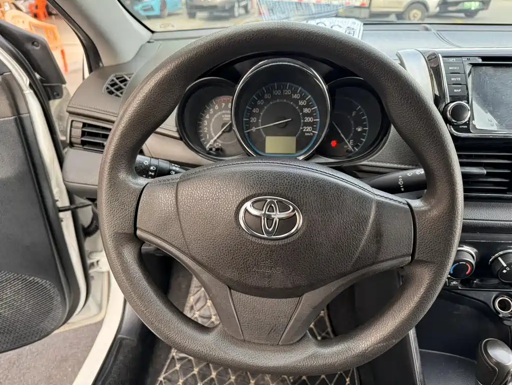 Toyota Vios 2016 — фото 28