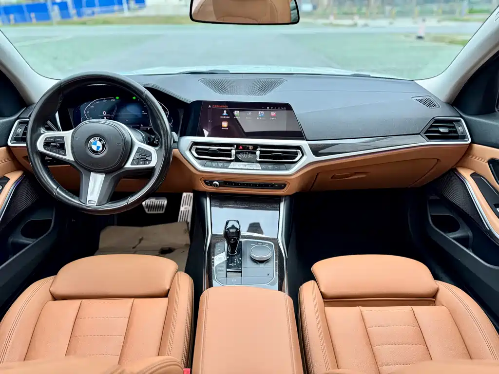 BMW 3 Series 2020 — фото 17