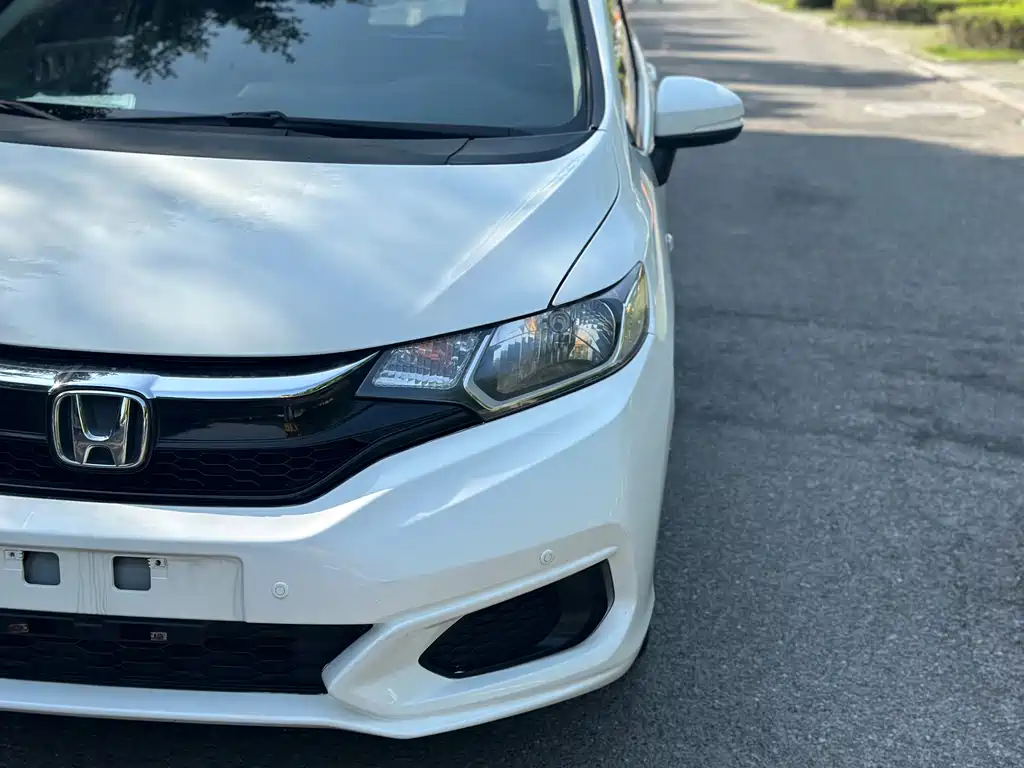 Honda Fit 2018 — фото 8