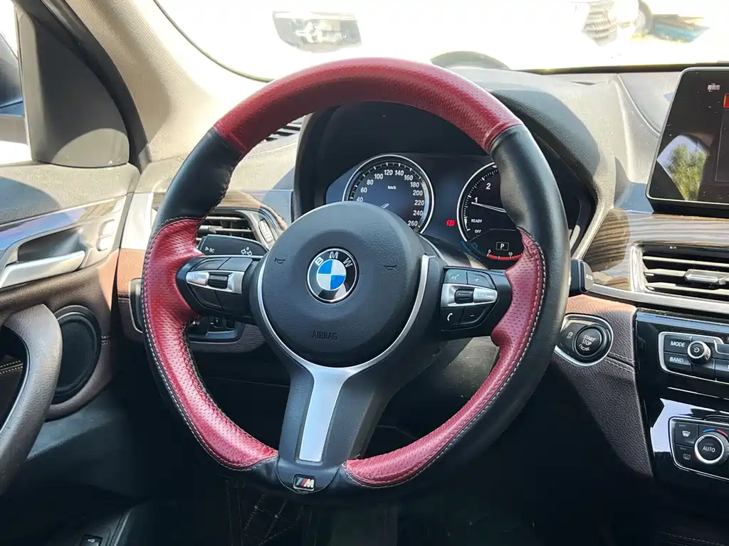 BMW X1 2020 — фото 9