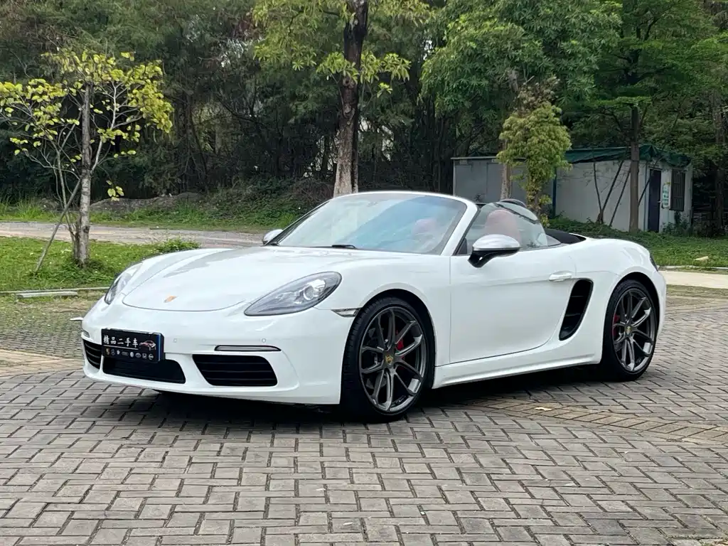 Porsche 718 2018 — фото 1