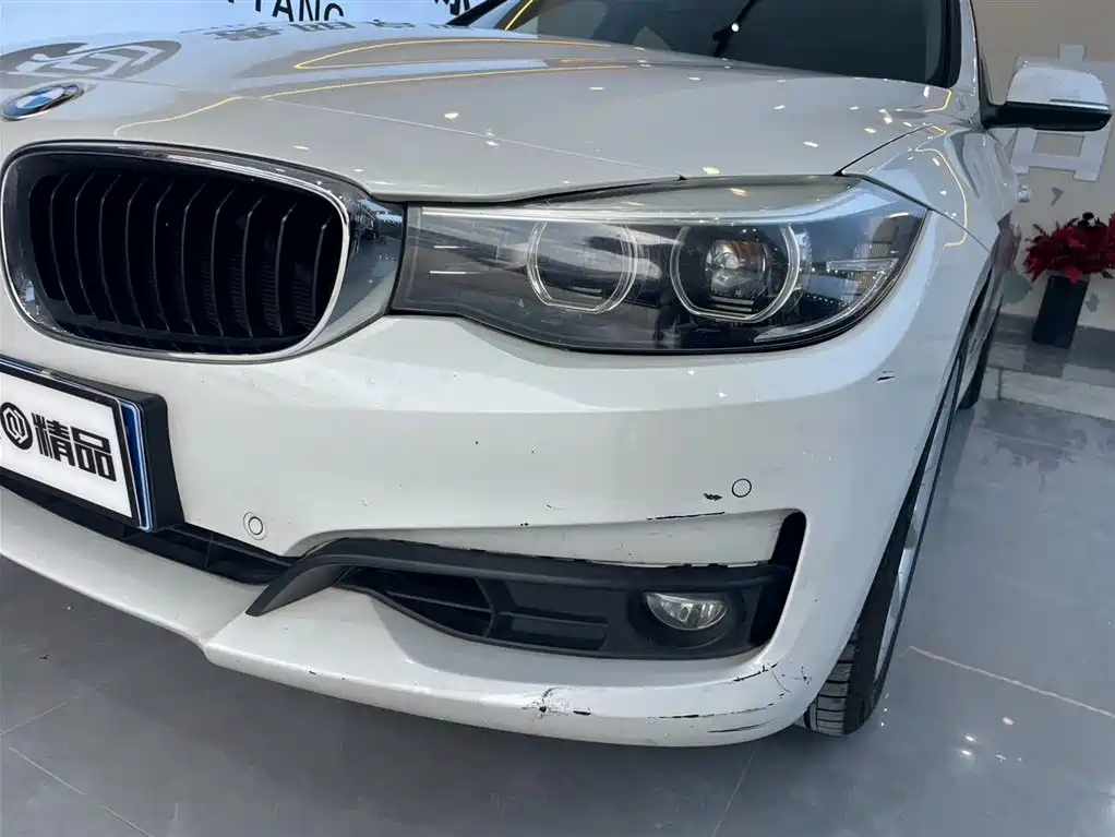 BMW 3 Series GT 2018 — фото 18