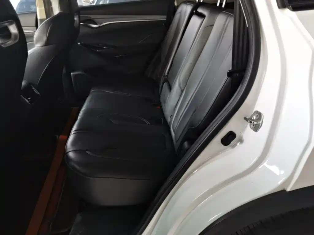 Changan CS75PLUS 2022 — фото 17