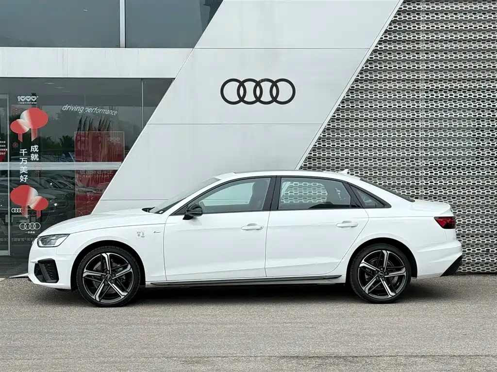Audi A4L 2025 — фото 3