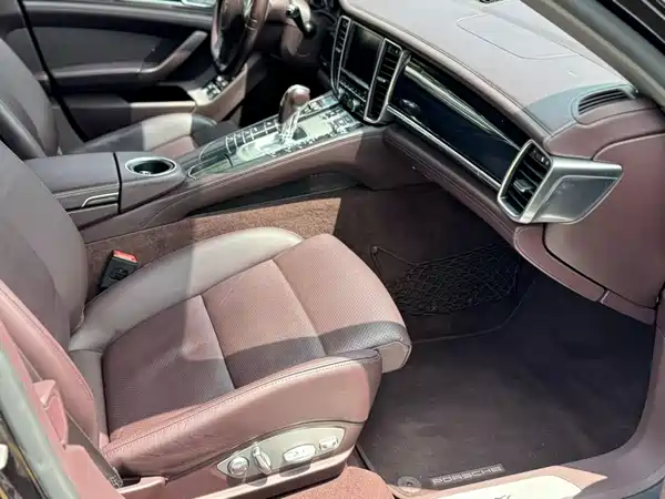 Porsche Panamera 2015