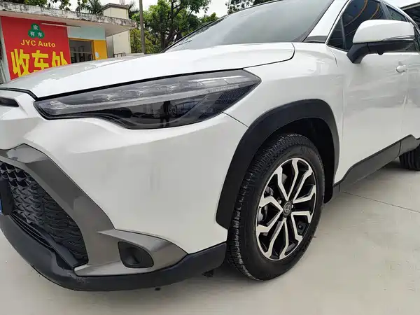 Toyota Frontlander 2023