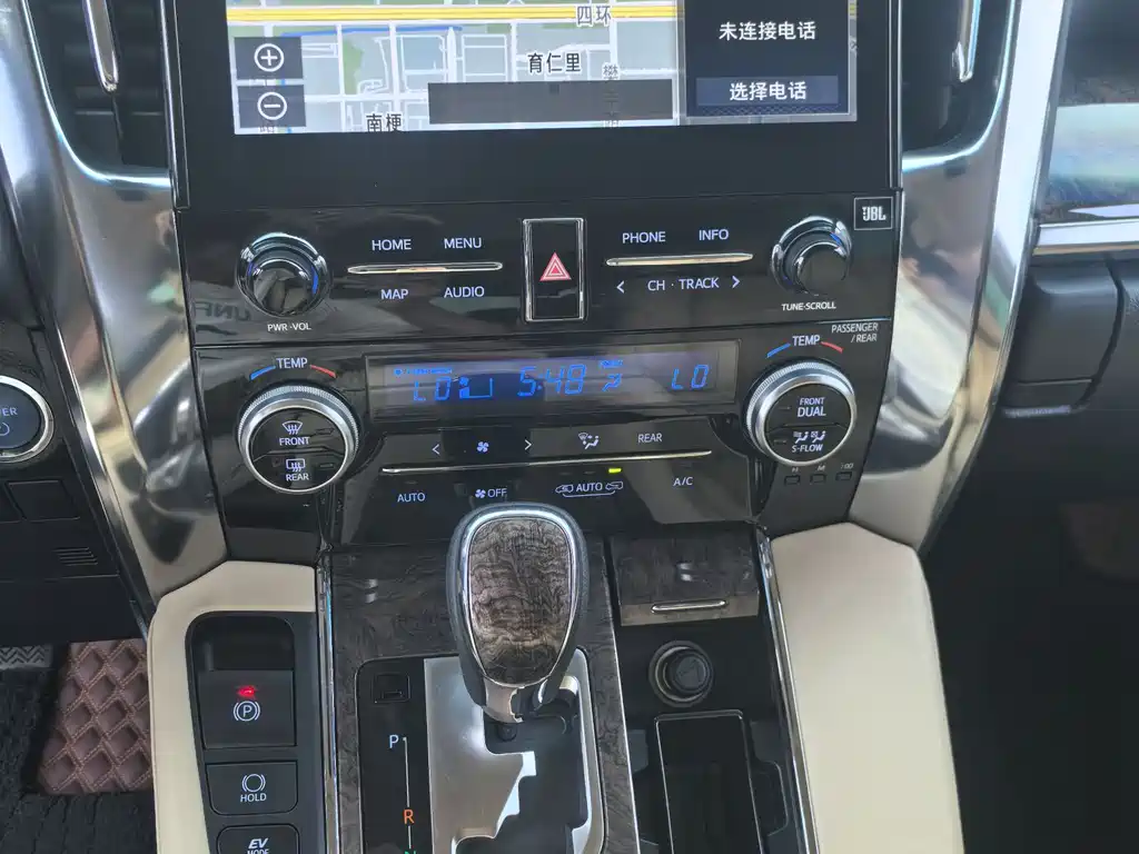 Toyota Alphard 2021 — фото 7