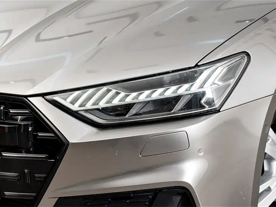 Audi A7L 2023 — фото 5