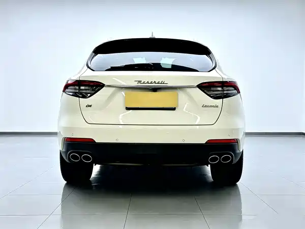 Maserati Levante 2021