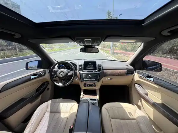 Mercedes-Benz GLE 2017