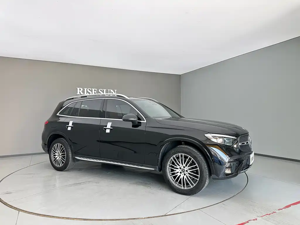 Mercedes-Benz GLC 2023 — фото 3