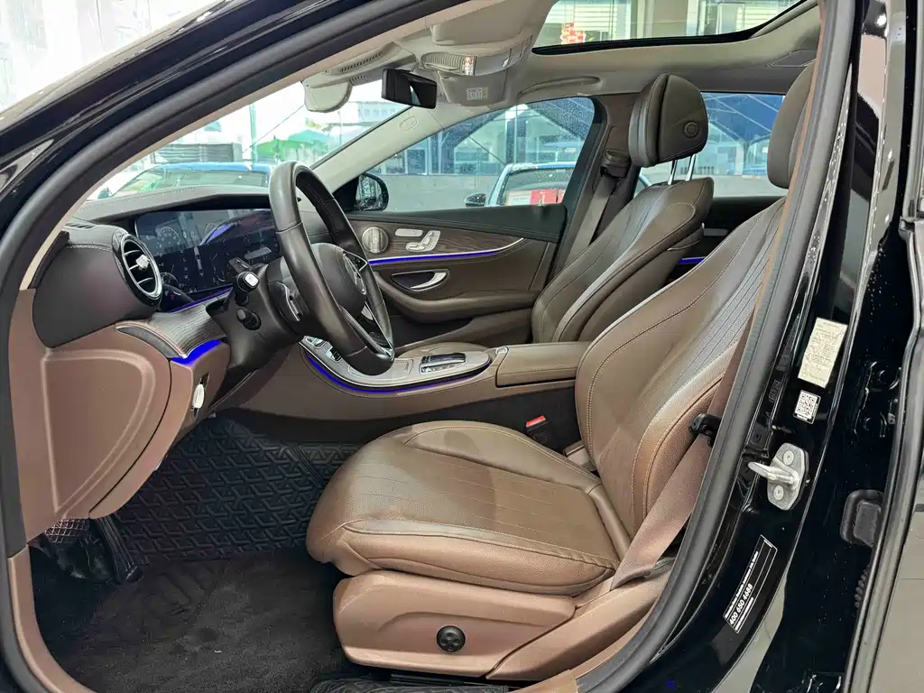 Mercedes-Benz E-Class 2023 — фото 5