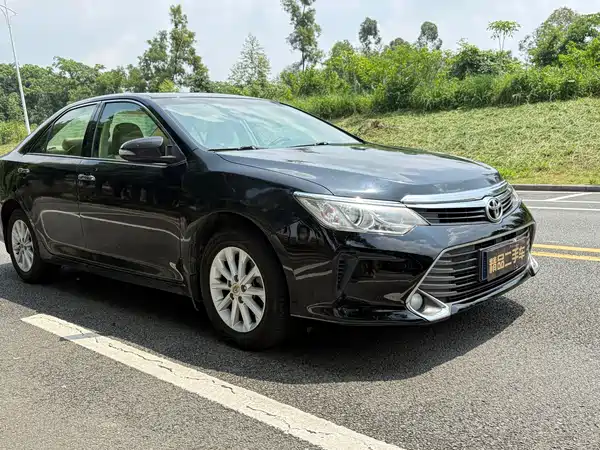 Toyota Camry 2016
