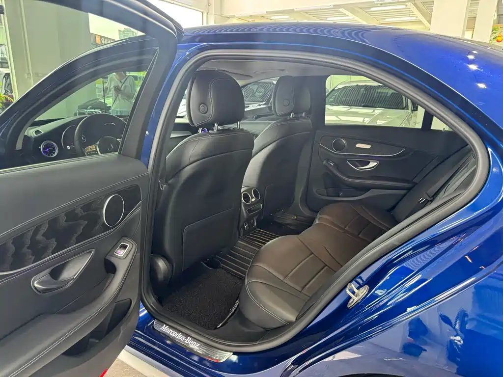 Mercedes-Benz C-Class 2020 — фото 8