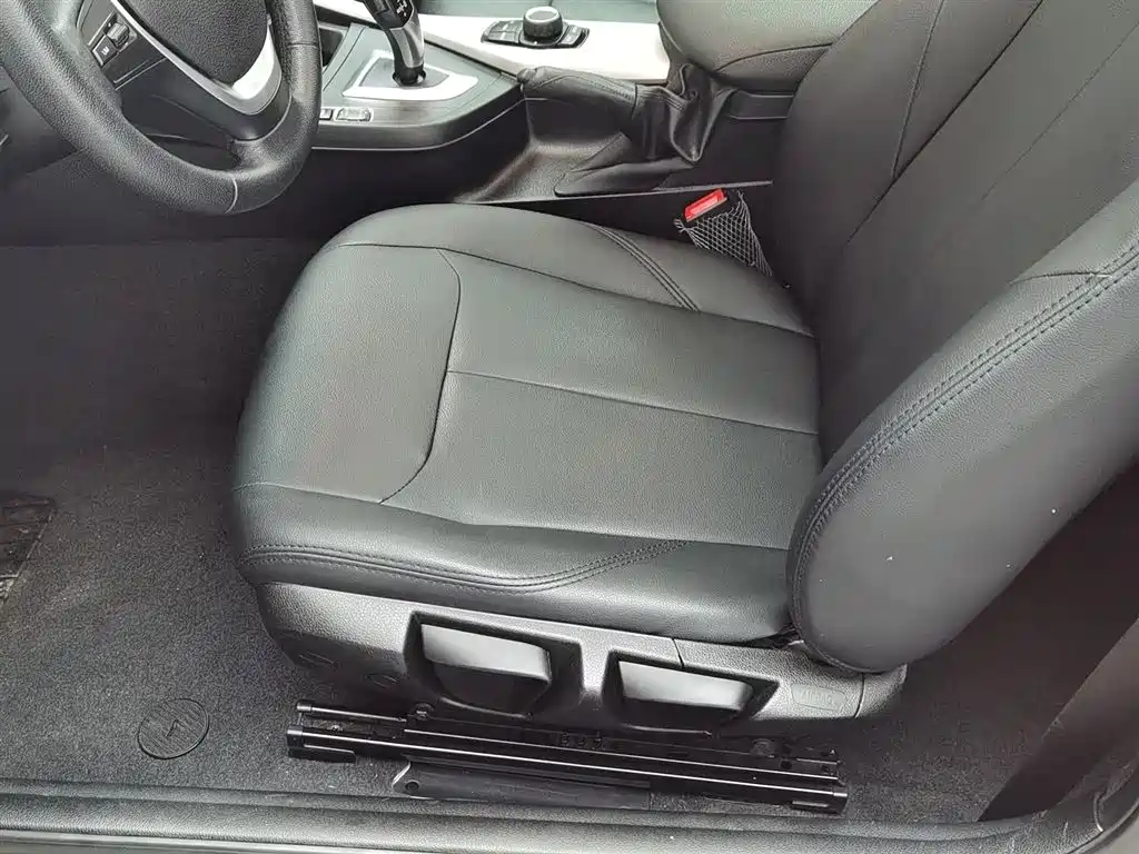 BMW 2 Series 2017 — фото 20