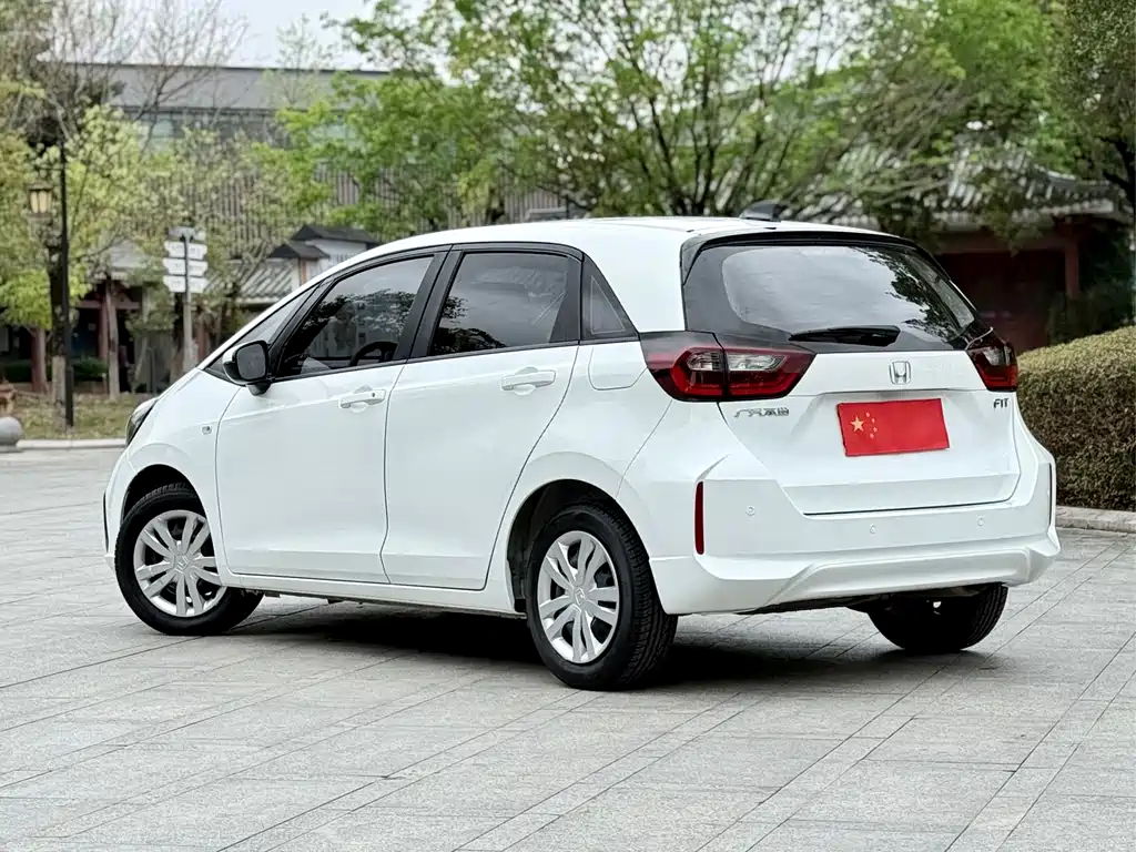 Honda Fit 2023 — фото 7