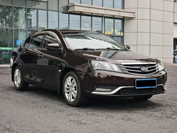 Geely Emgrand 2015
