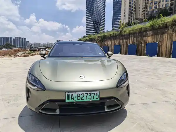 Xiaomi SU7 2024