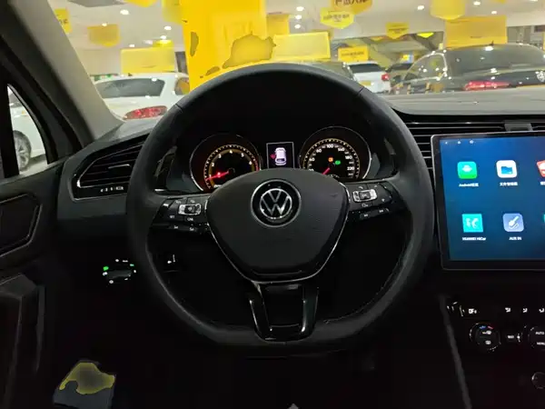 Volkswagen Tiguan L 2020