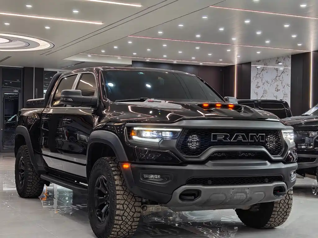 RAM Trucks 2023 — фото 1
