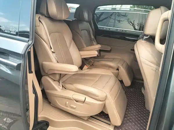 Buick GL8 2017