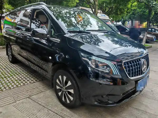 Mercedes-Benz Vito 2022