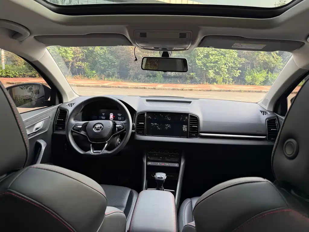 Skoda Karoq 2023 — фото 9