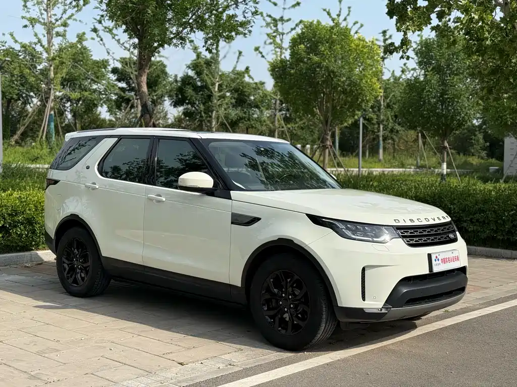 Land Rover Discovery 2018 — фото 3